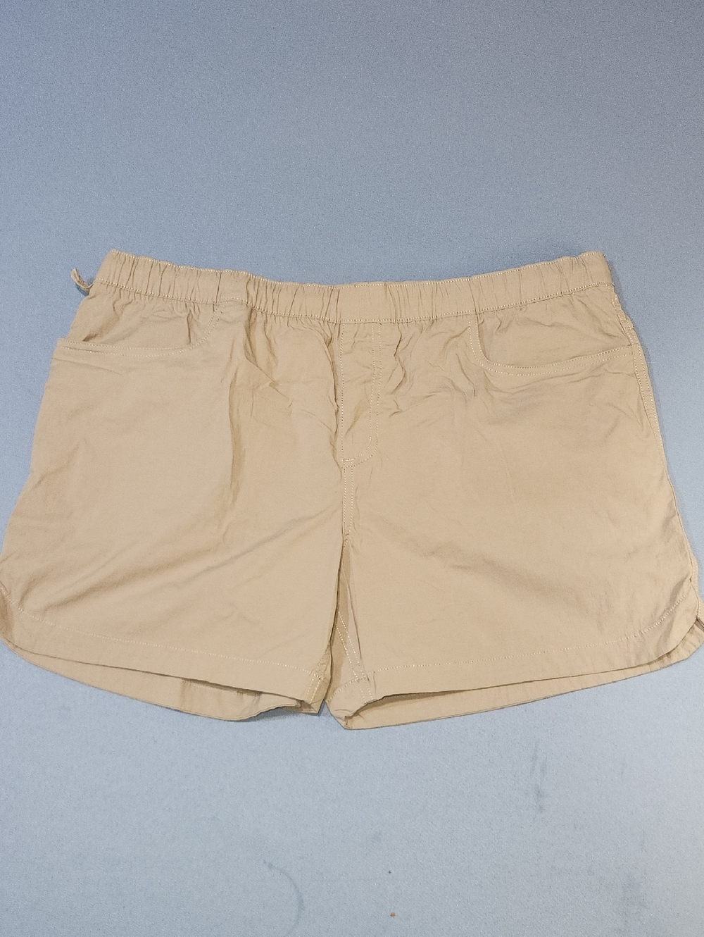 Carhartt Force Women's Tan Ripstop Shorts. Size XL.